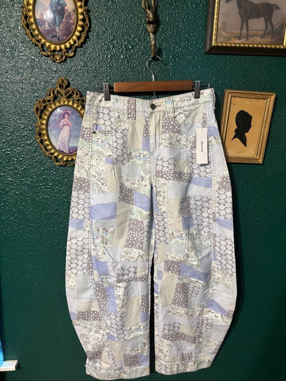 BDG URBAN OUTFITTERS PATCHWORK BARREL JEANS SZ 2 NWT